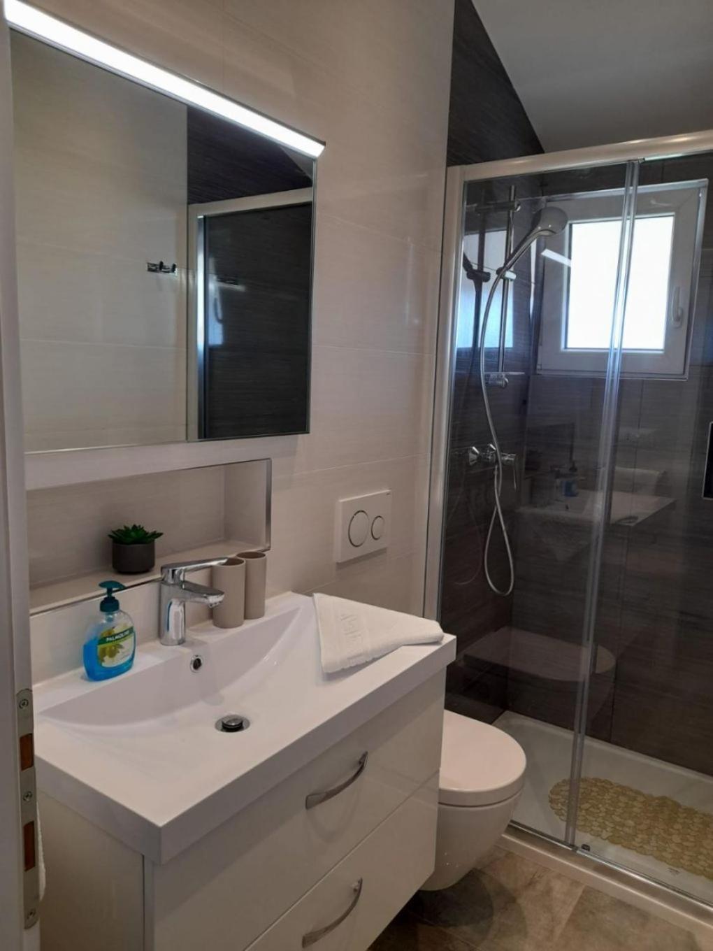 Apartment Bilja Rogoznica  Bagian luar foto